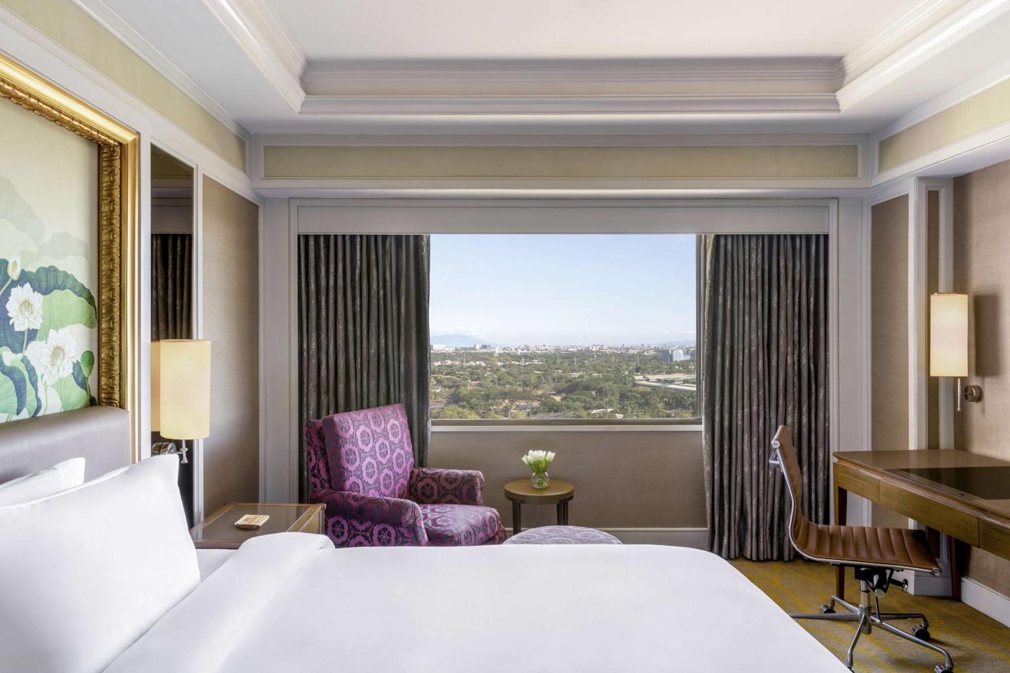 فندق دويست ثاني مانيلا ماكاتي المظهر الخارجي الصورة A guest room at the hotel